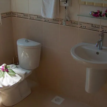Ates Hotel 3*