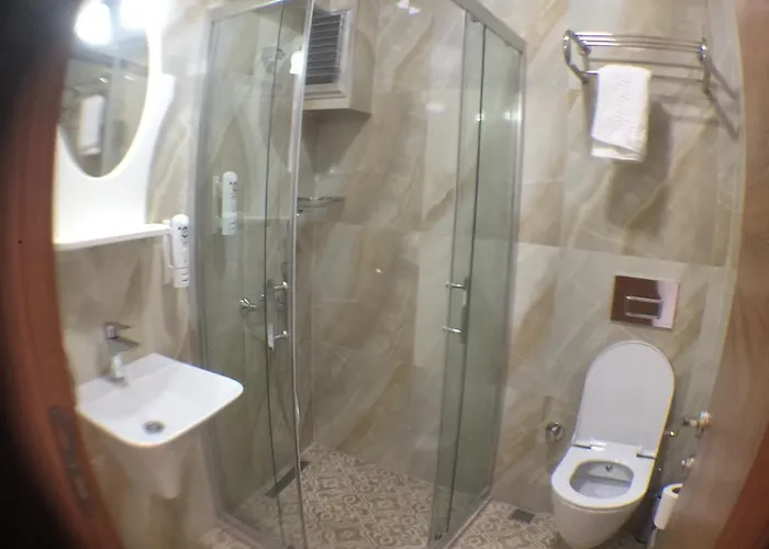 Ates Ξενοδοχείο